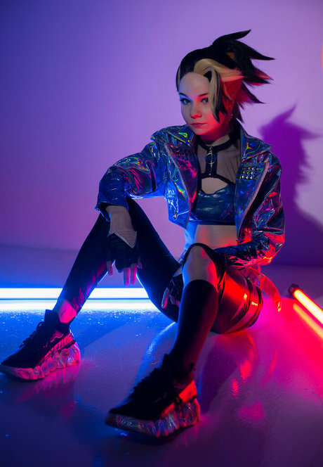 Penkarui modelo desnudos foto