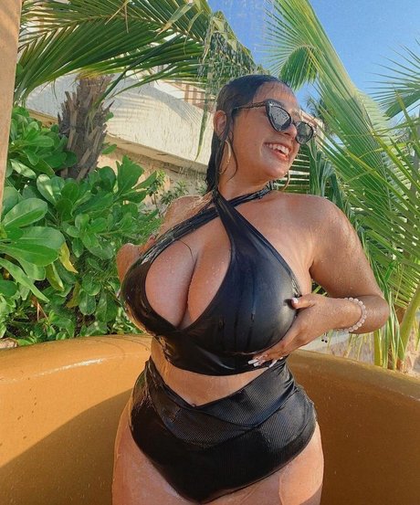 baelib modelo gratis imágenes