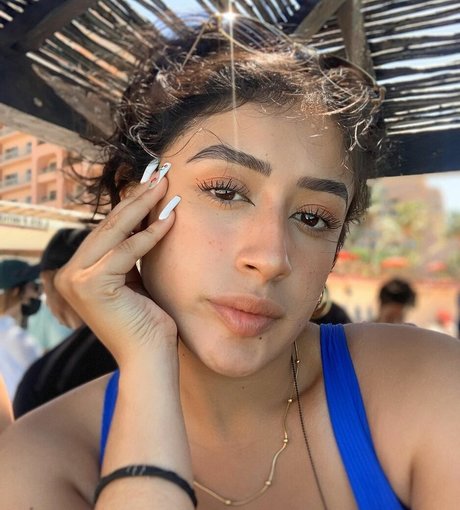 baelib bonita actriz fotos