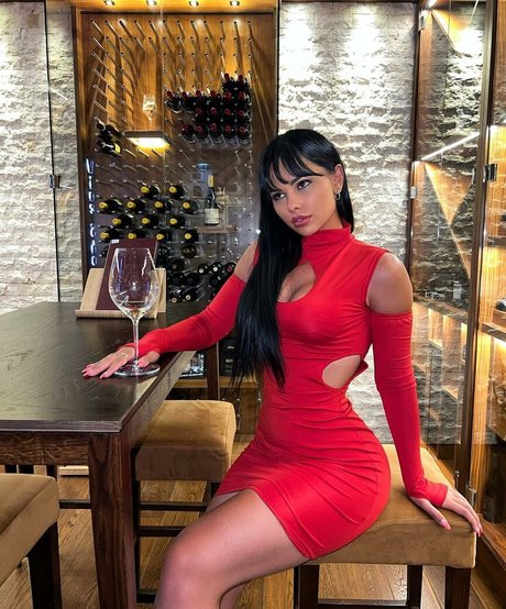 esposa swinger onlyfans bonito arte imágenes