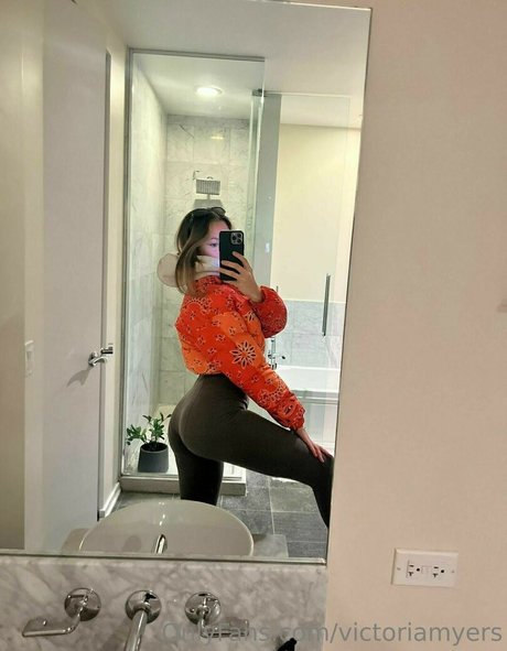 Victoria Lynn Myers estrella hermosa galerías