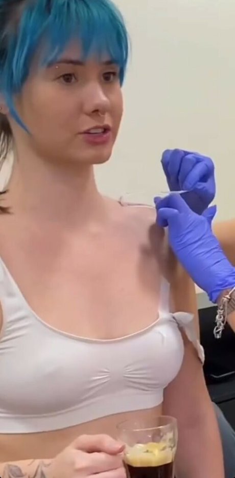 Julia K Barni bonita actriz archivo