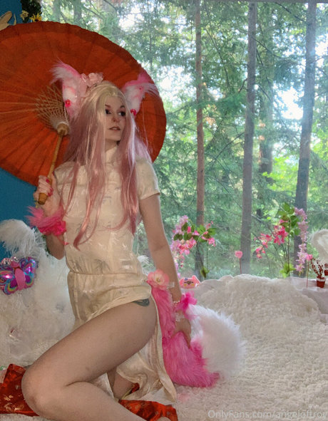 angeloftroy estrella porno bonita imagen