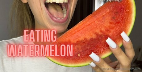 giuliasmouth estrella porno hermosa archivo