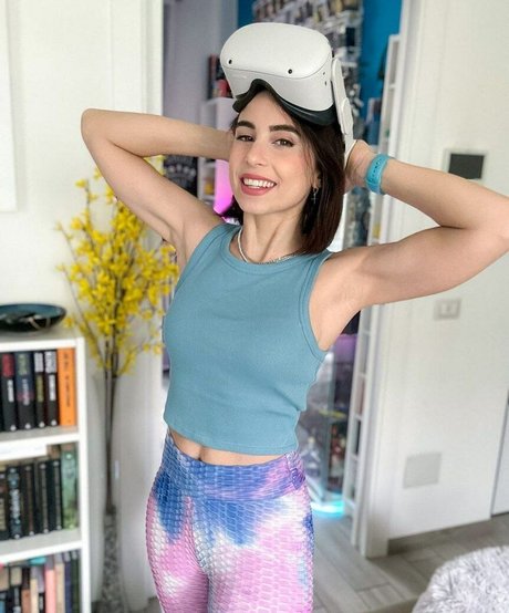 Sara Stefanizzi hermosa estrella porno imágenes