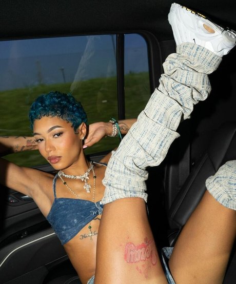 Coi Leray modelo superior archivo