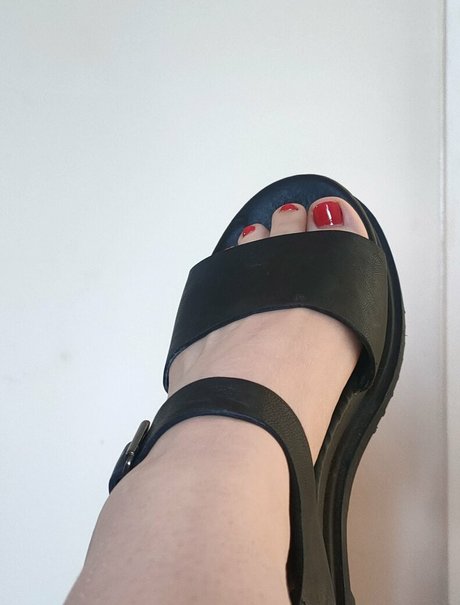 missdellavigne modelo atractivo fotos