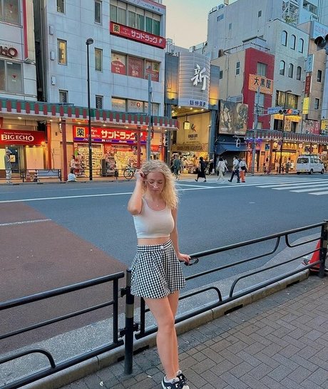 Mimi Lintrup estrella porno hd imágenes