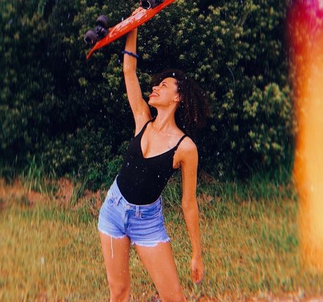 BlackKrystel actriz atractiva recopilación