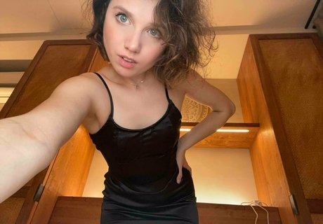 multicutie modelo sexy galerías