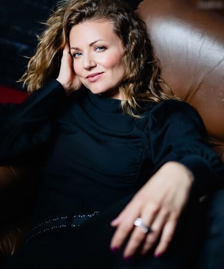 Ella Endlich modelo pornografico fotos