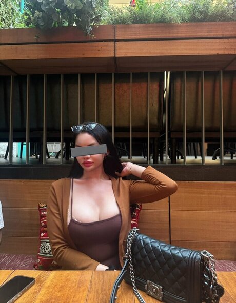 Baby Qasha estrella pornografica galería