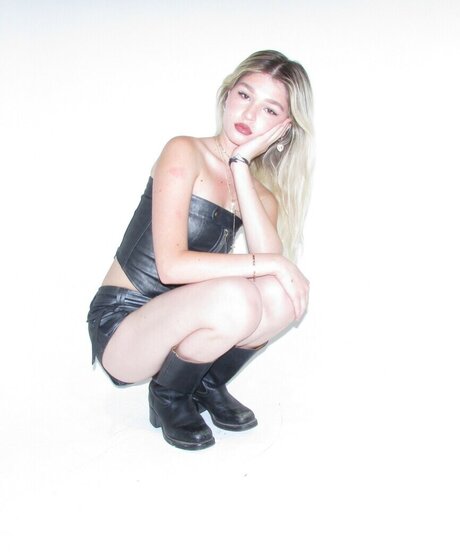 Abby Paradise modelo de alta definición galería