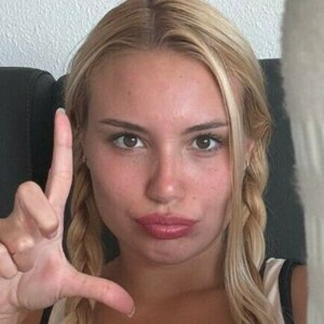 lickandysoles actriz exclusiva foto