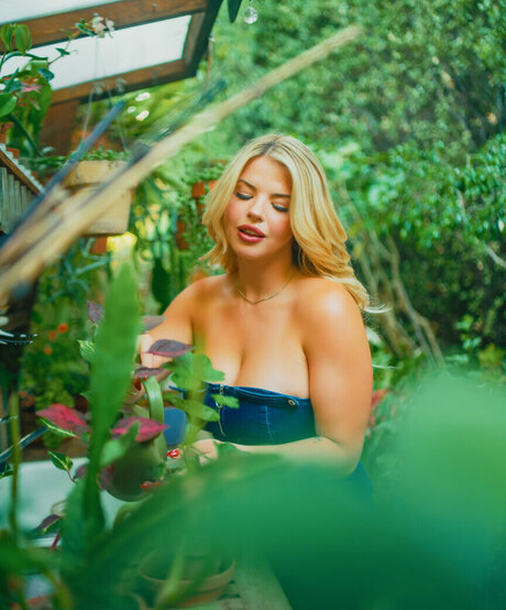 Natalie Amari estrella porno en alta definición imagen