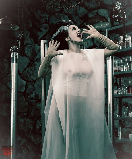 Niki Dysnomia mejor modelo archivo