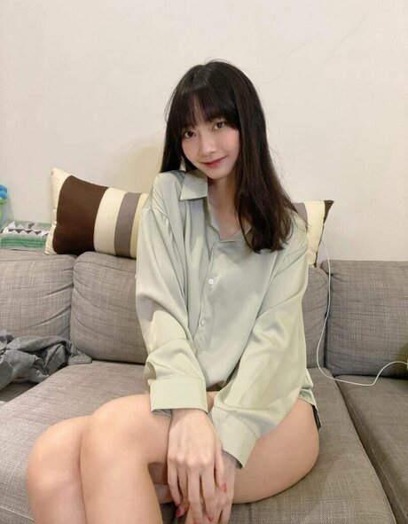 Sandykaka_ modelo hermosa foto