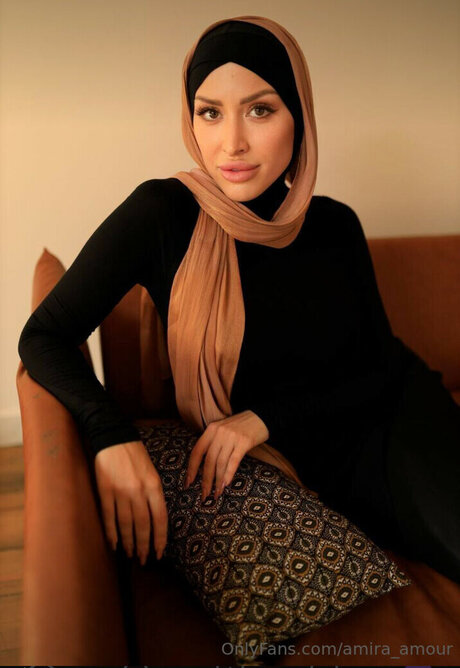 Amira amour modelo sexual fotos