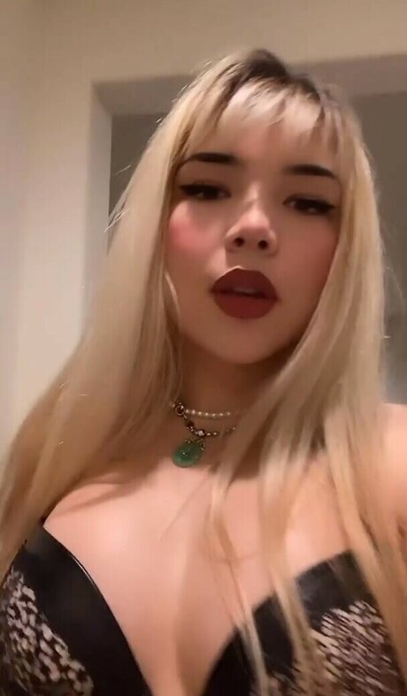 eggtardy estrella porno gratis fotos