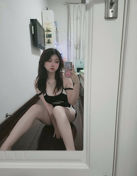 Drowsypotion Uwasaoink buena actriz galerías