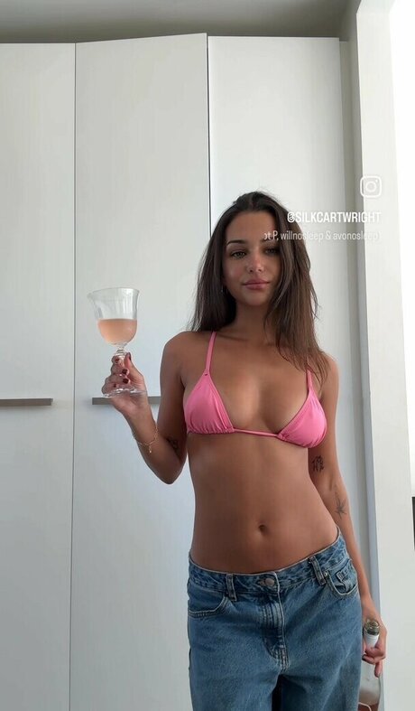 Silkcartwright estrella porno desnuda foto