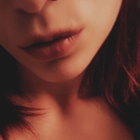 Chrissychriss estrella erótica galería