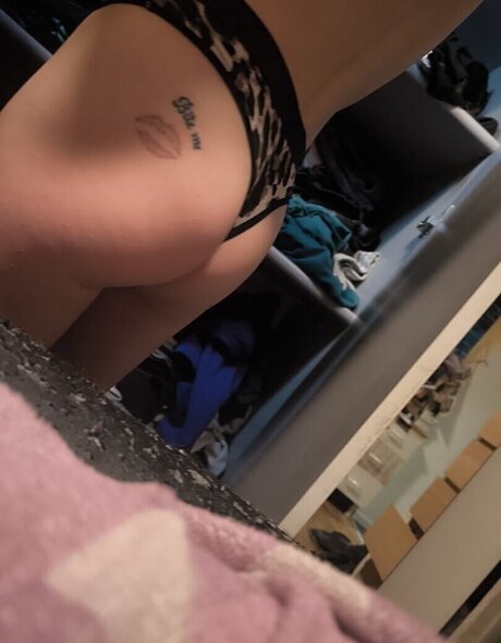 Chrissychriss estrella porno bonita galería