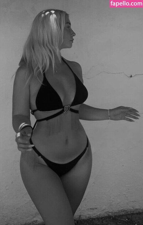 Tilde M llergren estrella caliente foto