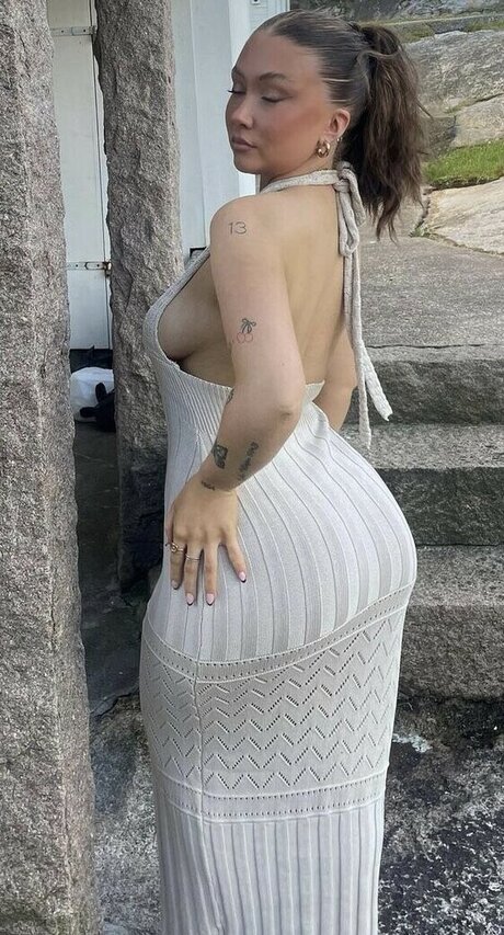 Tilde M llergren estrella atractiva recopilación