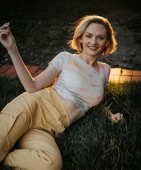 ashleyyy597 hermosa modelo fotos