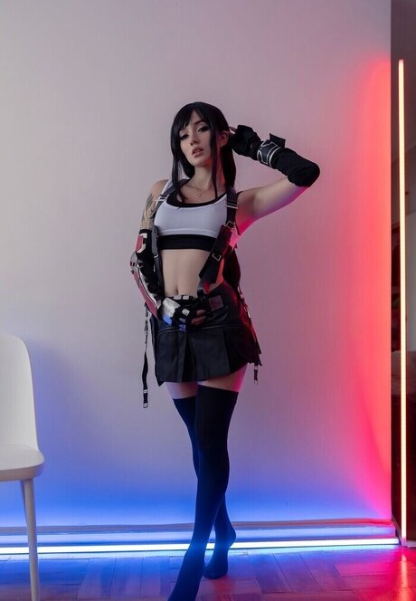 Tifa Cosplay sexo modelo galería