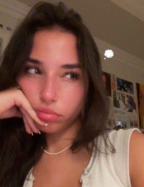 Pea Asmr modelo pornografico archivo