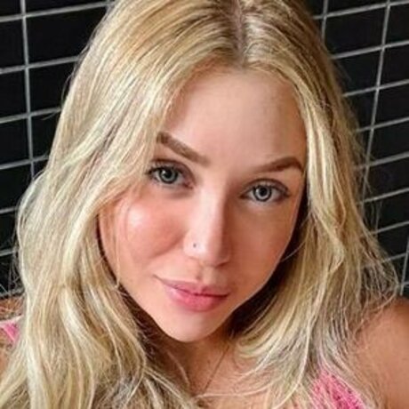 Brasiloirinha estrella porno de alta calidad recopilación