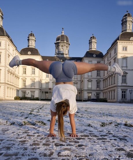 trainingfabi estrella porno erótica foto
