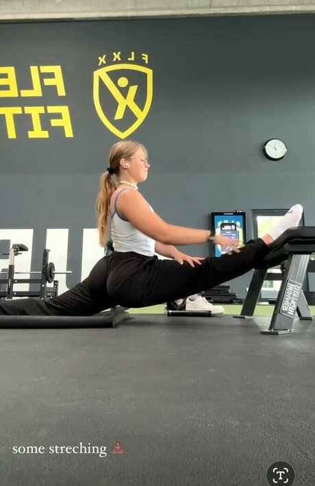 trainingfabi actriz atractiva foto