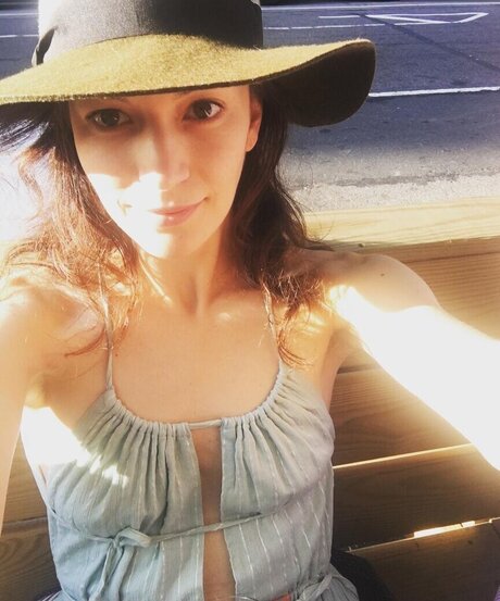 Britt Lower estrella superior imagen