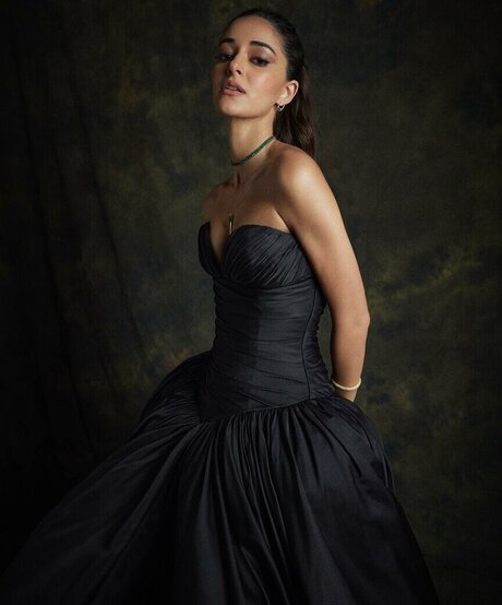 Ananya Pandey sexo estrella foto