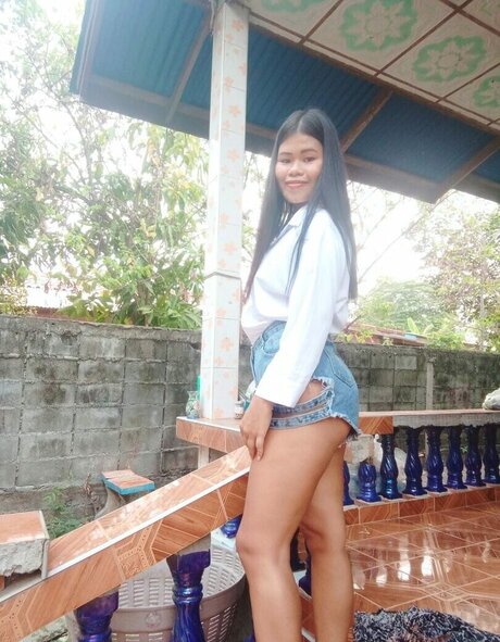 uhellodoi modelo erótico galería