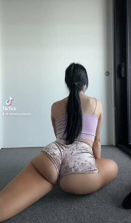 Izzy Davies desnudos estrella porno recopilación