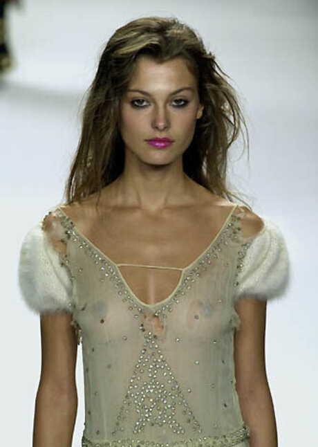 Aurelie Claudel bonita modelo galería