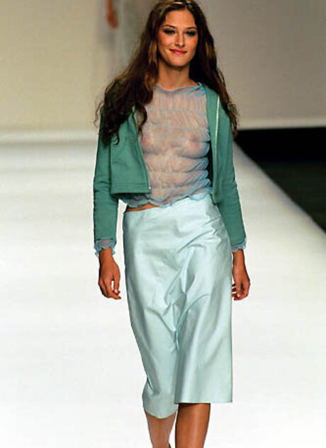 Aurelie Claudel modelo exclusivo foto