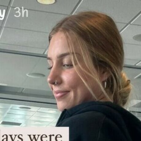 Emily Mangler estrella de alta calidad galería