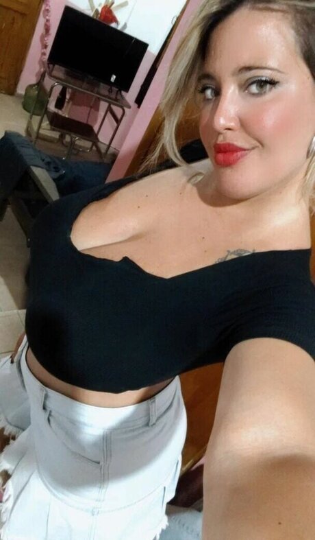 anto robazza actriz porno foto