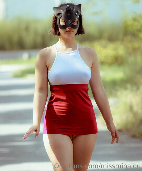 lov e lena modelo sexy foto