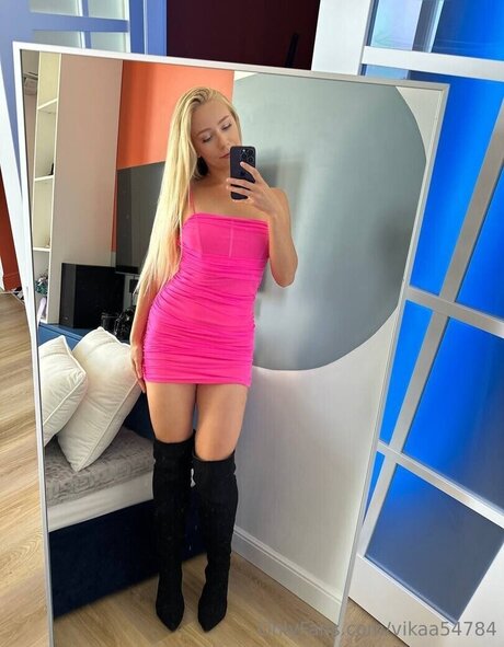 Vikaa54784 actriz adulta imagen