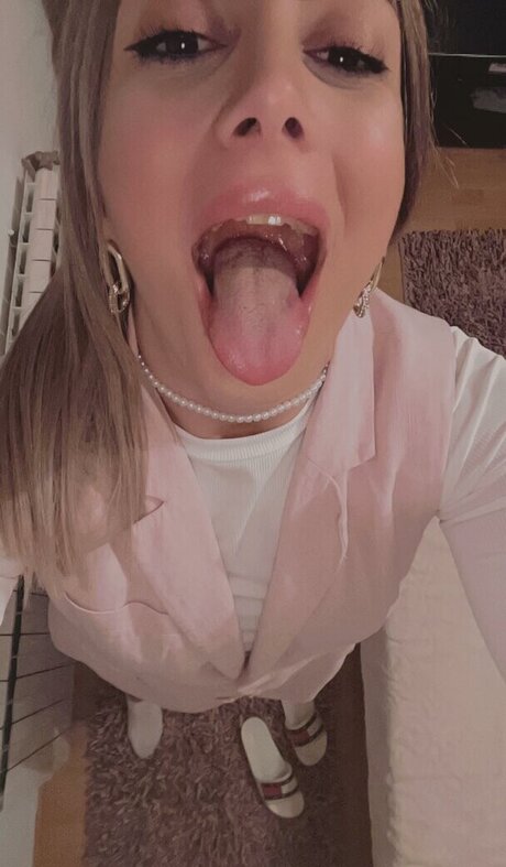 Katarina Trehub estrella porno mejor archivo