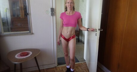 moddellauralina modelo hermosa fotos