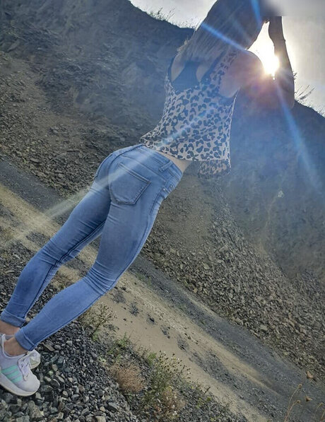 Mausistern estrella porno atractiva foto