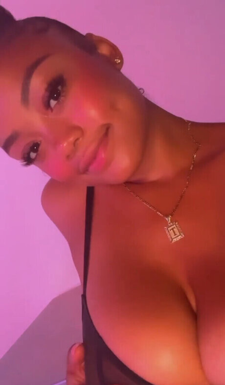 Taylor Banner estrella porno perfecta foto