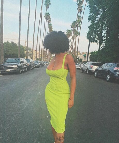 Taylor Banner modelo desnudos archivo